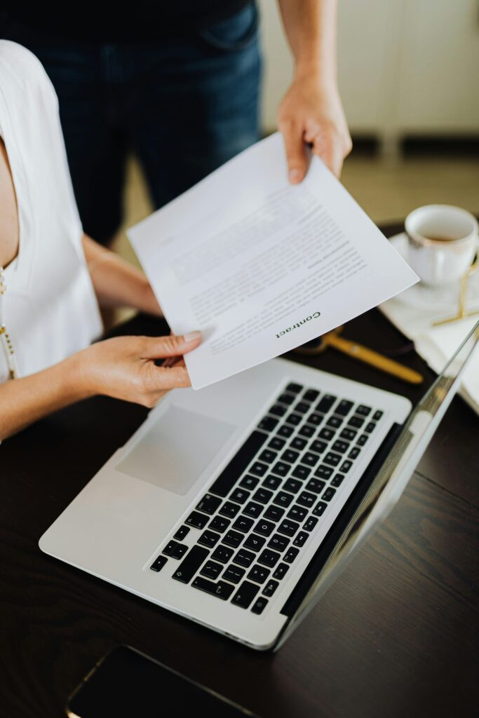 How to avoid scope creep in contract through better documentation and requirement confirmation